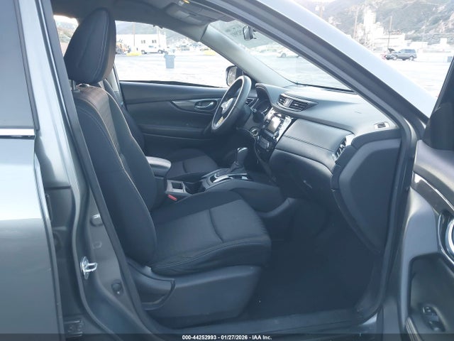 JN8AT2MTXHW148665 Nissan ROGUE S