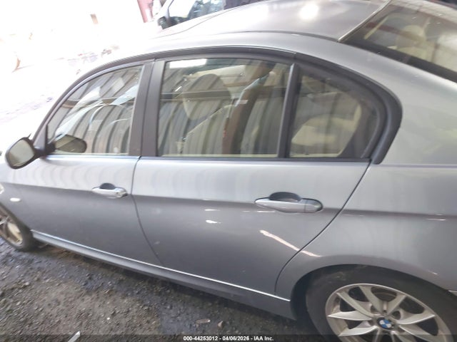 2010 Bmw 328i მანქანა იყიდება აუქციონზე, vin: WBAPH7C59AE129704, აუქციონის ნომერი: 44253012