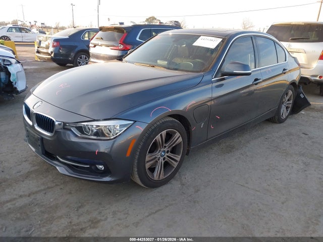 WBA8E1C59JA756226 BMW 330e Iperformance