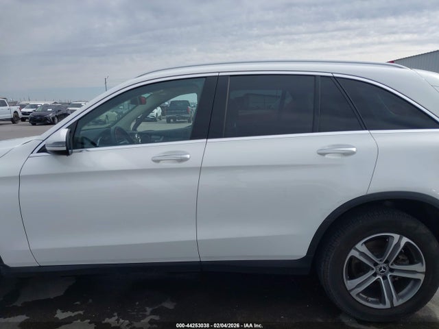 44253038 :رقم المزاد ، WDC0G4JB7KV172805 vin ، 2019 Mercedes-benz Glc 300 مزاد بيع