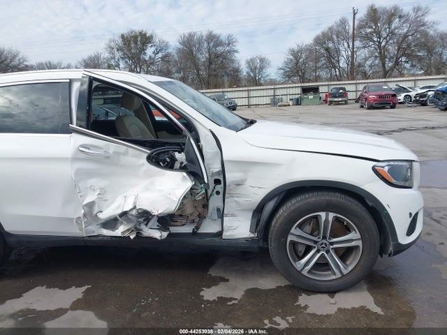 44253038 :رقم المزاد ، WDC0G4JB7KV172805 vin ، 2019 Mercedes-benz Glc 300 مزاد بيع