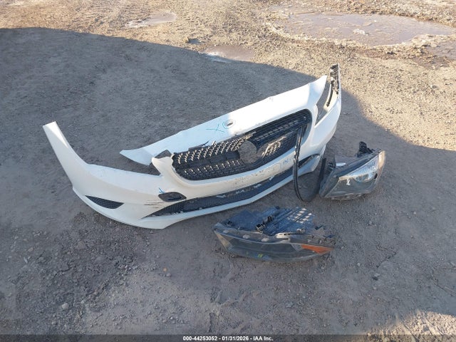 44253052 :رقم المزاد ، WDDSJ4EB9FN197632 vin ، 2015 Mercedes-benz Cla 250 مزاد بيع