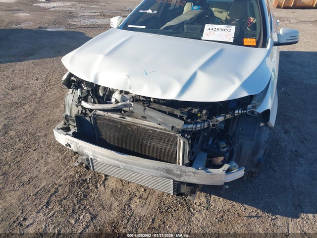 44253052 :رقم المزاد ، WDDSJ4EB9FN197632 vin ، 2015 Mercedes-benz Cla 250 مزاد بيع