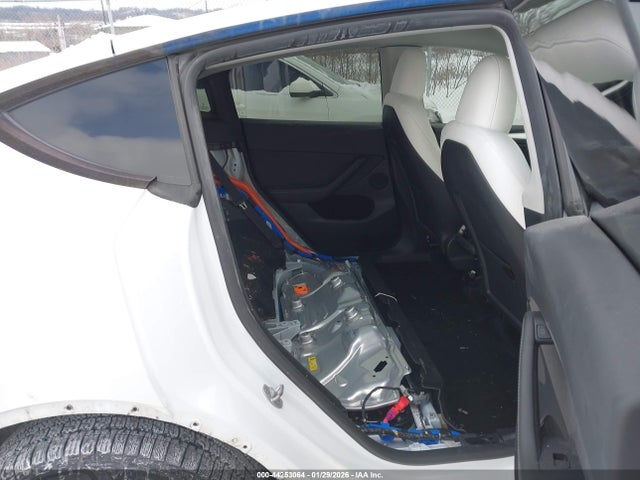 2023 TESLA MODEL Y 7SAYGDEE7PF803249 Photo 7