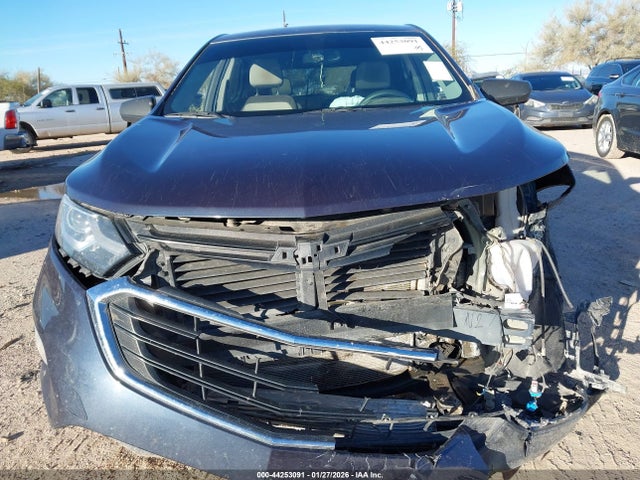 3GNAXHEV3KS544921 Chevrolet EQUINOX LS