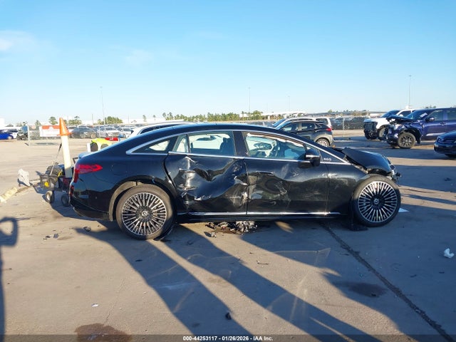 44253117 :رقم المزاد ، W1KCG4EB1PA027809 vin ، 2023 Mercedes-benz Eqs 580 4matic مزاد بيع