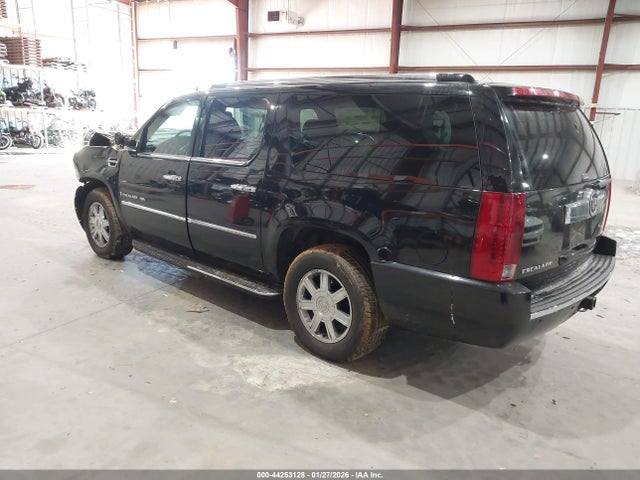 44253128 :رقم المزاد ، 1GYFK66867R262853 vin ، 2007 Cadillac Escalade Esv Standard مزاد بيع