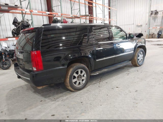 44253128 :رقم المزاد ، 1GYFK66867R262853 vin ، 2007 Cadillac Escalade Esv Standard مزاد بيع
