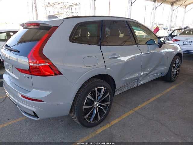 YV4M12RC7S1225615 Volvo Xc60 B5 Plus