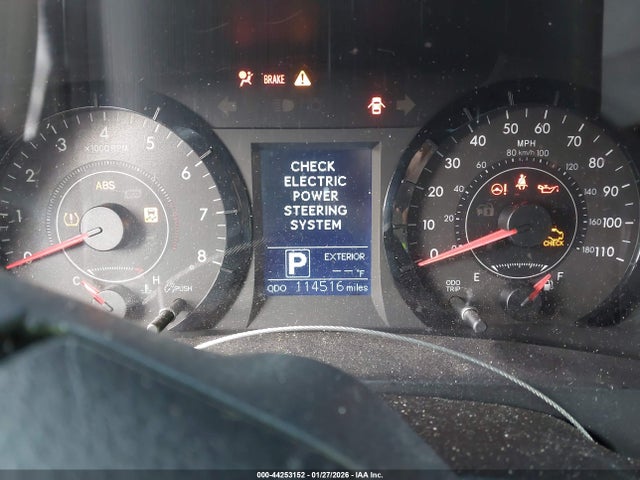 5TDKK3DC2FS597098 Toyota Sienna Le 8 Passenger
