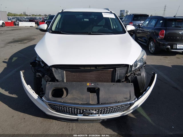 5XYPG4A31HG259273 KIA Sorento 2.4l Lx