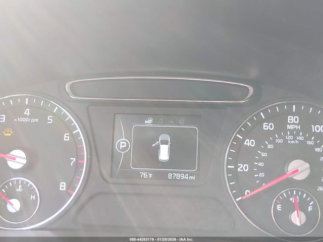 5XYPG4A31HG259273 KIA Sorento 2.4l Lx
