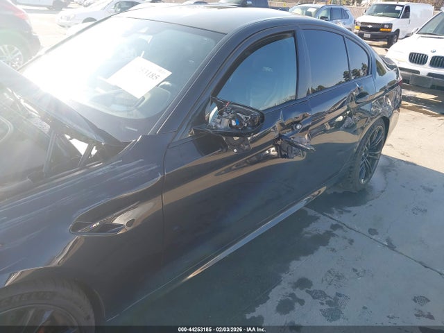 BMW M5 2018 WBSJF0C59JB284012 Image 17