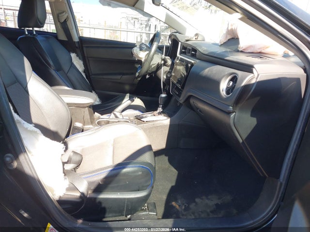 5YFBURHE8KP909209 Toyota COROLLA SE