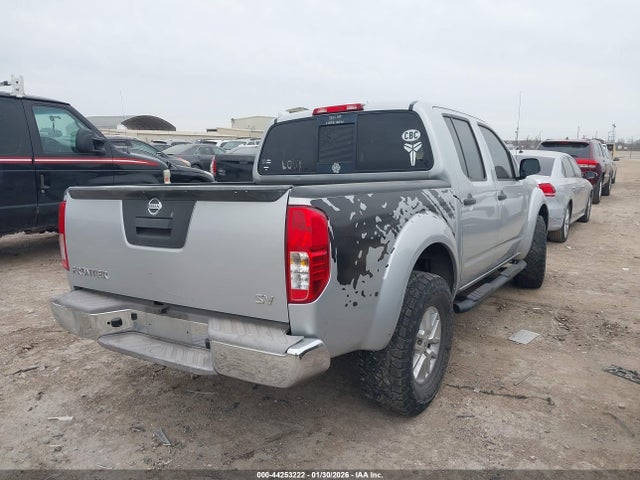 1N6AD0ER0FN766285 Nissan Frontier Sv