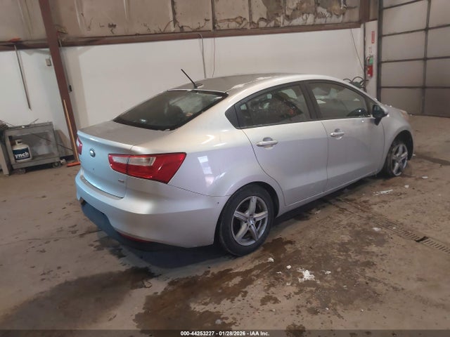 KNADM4A30G6585110 KIA RIO LX