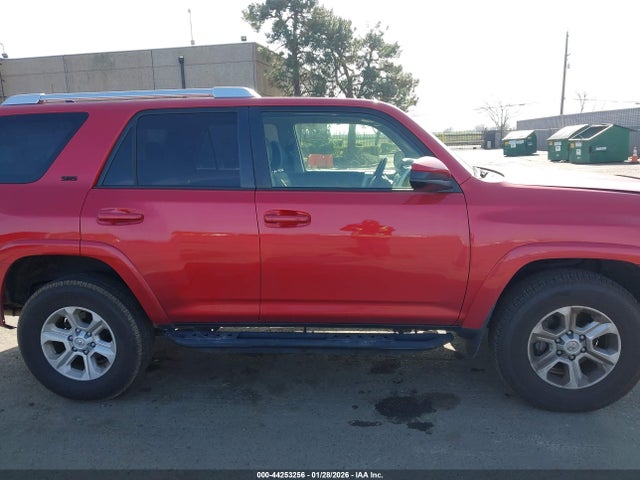 Toyota 4RUNNER SR5 2015 JTEBU5JR6F5226042 Image 14