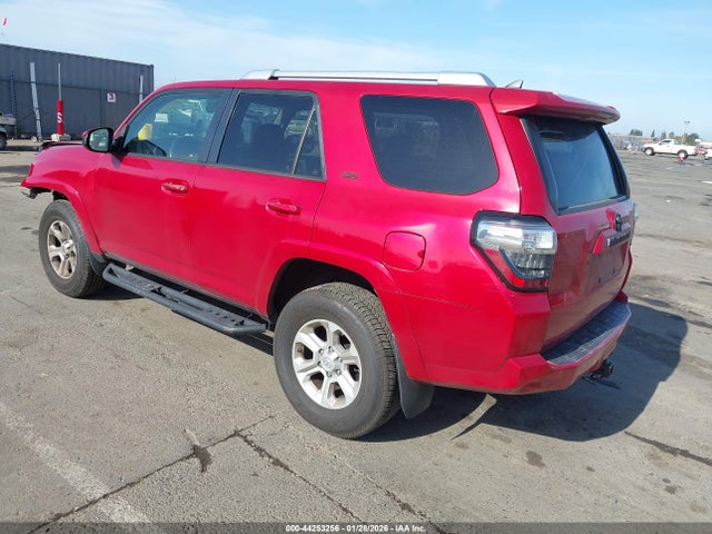 Toyota 4RUNNER SR5 2015 JTEBU5JR6F5226042 Image 3