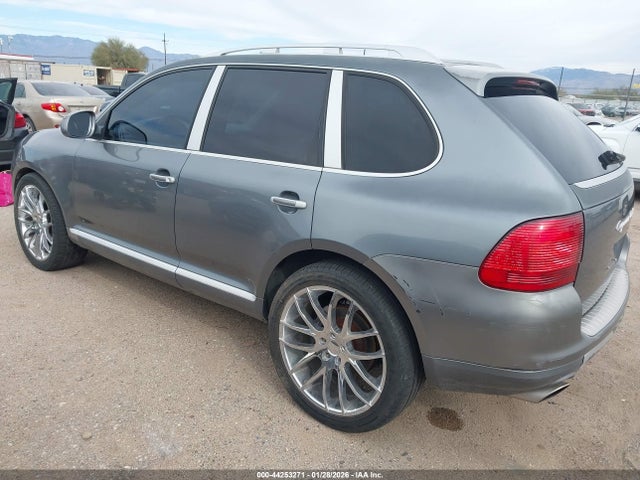 2006 PORSCHE CAYENNE WP1AA29P76LA24265 Photo 2
