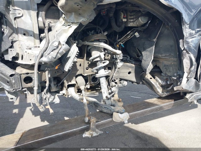1GNSKNKT5MR282586 Chevrolet Tahoe 4wd Lt