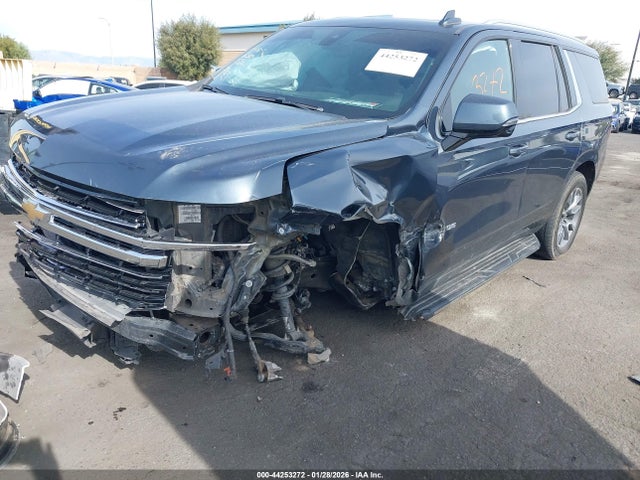 1GNSKNKT5MR282586 Chevrolet Tahoe 4wd Lt