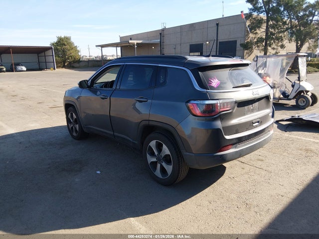 Jeep New Compass Latitude Fwd 2017 3C4NJCBB5HT643106 Image 3