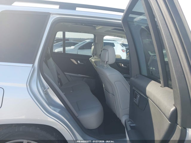 Продажа на аукционе авто 2015 Mercedes-benz Glk 350, vin: WDCGG5HB2FG410516, номер лота: 44253277