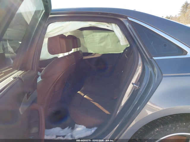 WAUFNAF43HN034098 Audi A4 2.0t Premium