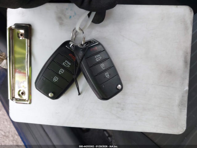 KIA FORTE LX 2017 3KPFL4A72HE060899 Image 11