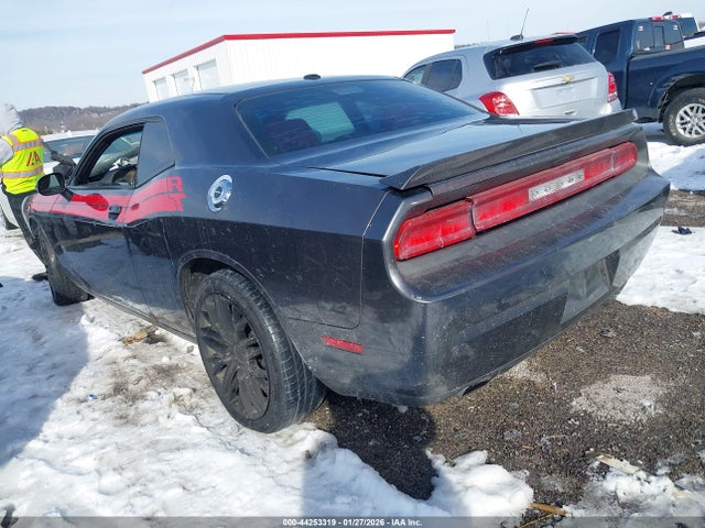 44253319 :رقم المزاد ، 2C3CDYBT6DH579329 vin ، 2013 Dodge Challenger R/t Classic مزاد بيع