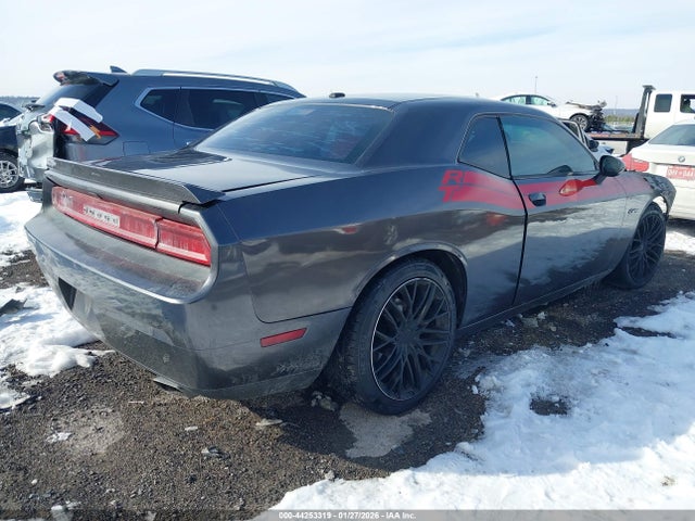 44253319 :رقم المزاد ، 2C3CDYBT6DH579329 vin ، 2013 Dodge Challenger R/t Classic مزاد بيع