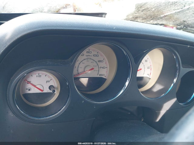 44253319 :رقم المزاد ، 2C3CDYBT6DH579329 vin ، 2013 Dodge Challenger R/t Classic مزاد بيع