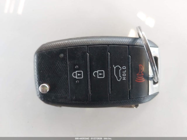 KIA SOUL + 2017 KNDJP3A54H7433464 Image 11