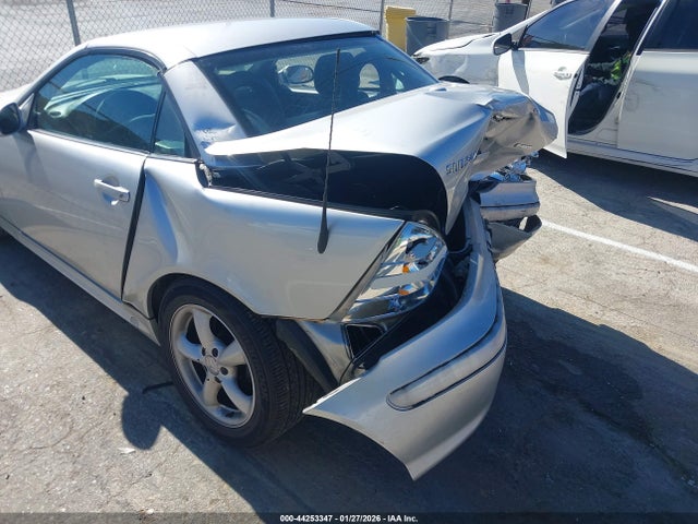 44253347 :رقم المزاد ، WDBKK65FX1F198084 vin ، 2001 Mercedes-benz Slk 320 مزاد بيع