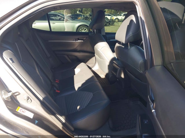 4T1B11HK9KU202697 Toyota CAMRY SE