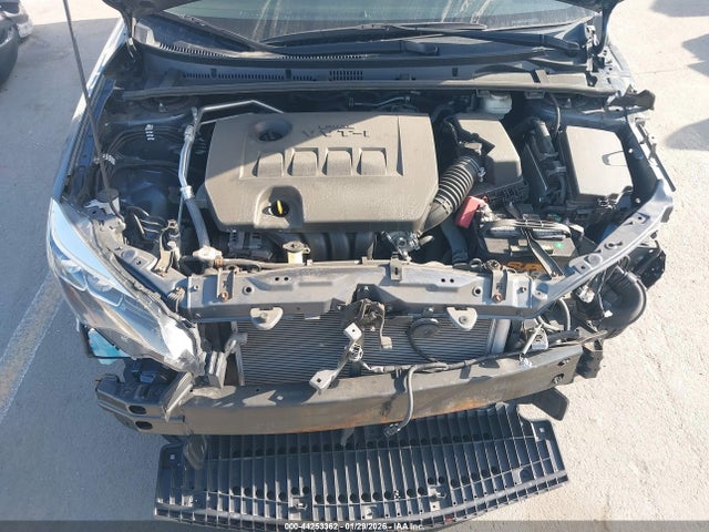 2T1BURHE7JC091146 Toyota COROLLA SE