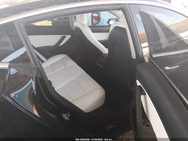 2019 TESLA MODEL 3 5YJ3E1EA5KF445019 Photo 7