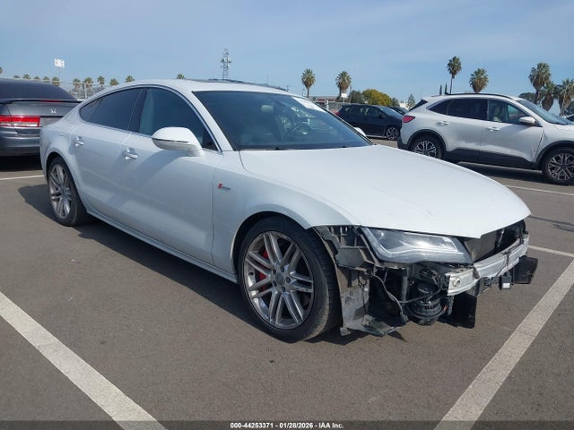 2015 AUDI A7 WAUWGAFC9FN022911 Photo 0