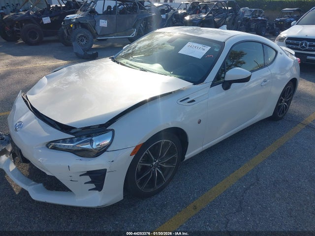 JF1ZNAA1XK8702312 Toyota 86