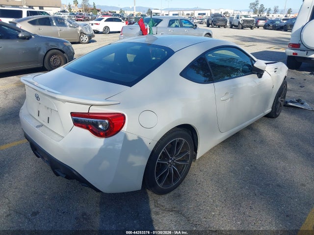 JF1ZNAA1XK8702312 Toyota 86