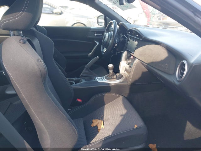 JF1ZNAA1XK8702312 Toyota 86