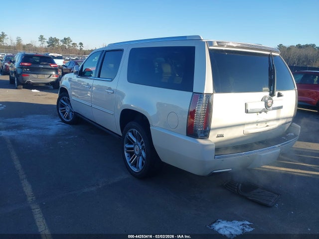2014 CADILLAC ESCALADE ESV 1GYS4JEF2ER193944 Photo 2