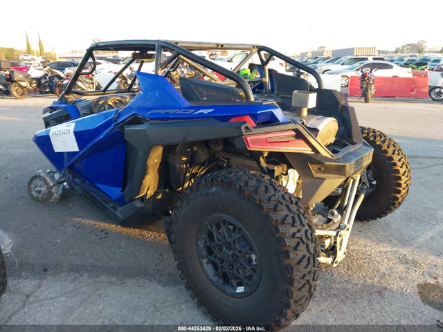 44253429 :رقم المزاد ، 3NSRGK2K5NG386896 vin ، 2022 Polaris Rzr Pro R Premium مزاد بيع