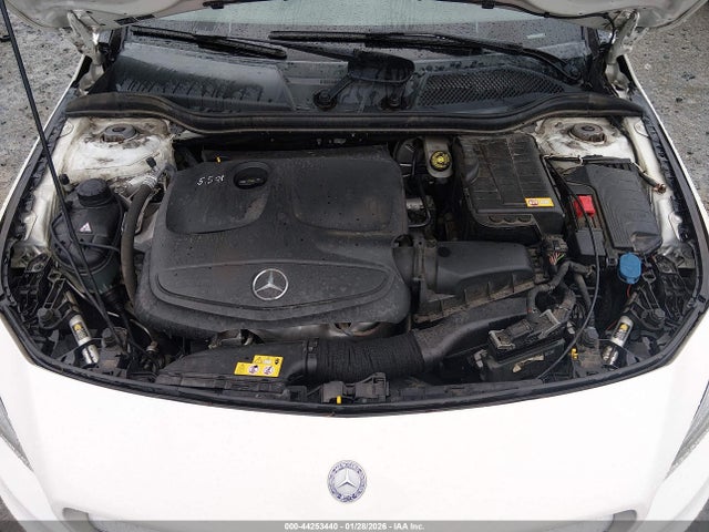 Mercedes-Benz CLA 250 2014 WDDSJ4EB7EN139128 Image 10