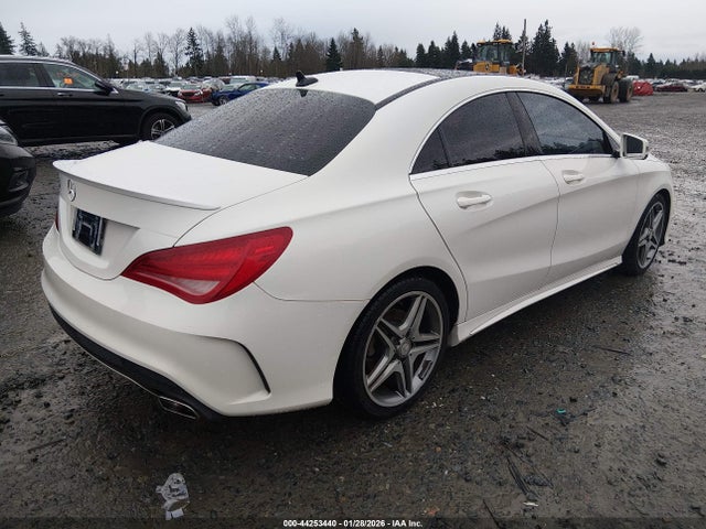 Mercedes-Benz CLA 250 2014 WDDSJ4EB7EN139128 Image 4