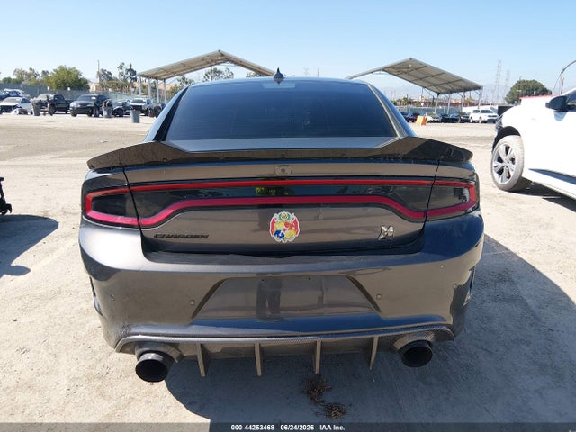 2C3CDXGJ8JH336263 Dodge Charger R/t Scat Pack Rwd