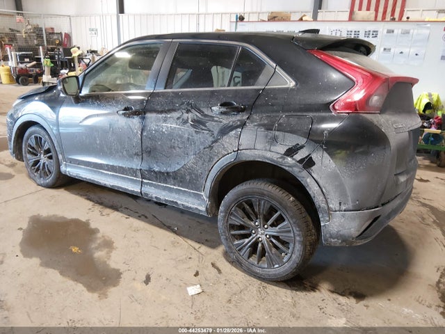 2019 MITSUBISHI ECLIPSE CROSS JA4AT4AA6KZ000717 Photo 2