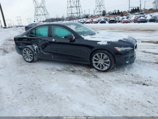 2021 VOLVO S60 7JRA22TK3MG080741