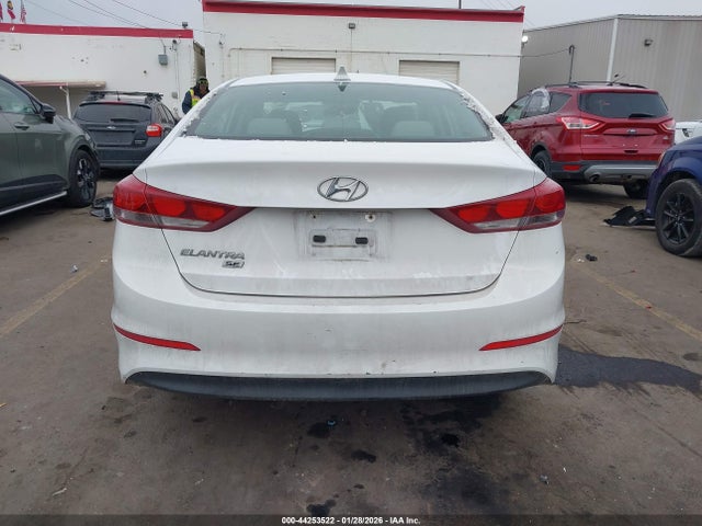 Hyundai ELANTRA SE 2017 5NPD74LFXHH137367 Image 17