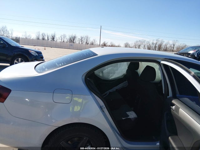 3VW2B7AJ2HM349265 Volkswagen Jetta 1.4t S